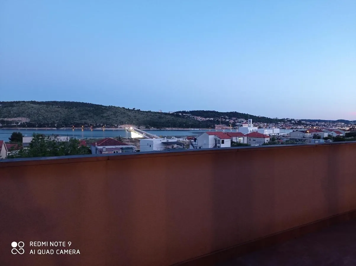 Studio Apartment With Balcony Trogir